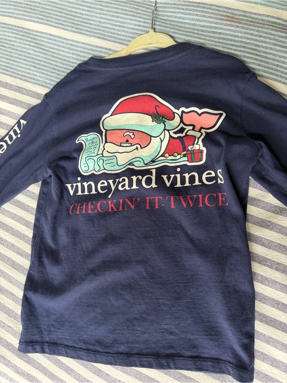 Vineyard Vines Boys Santa Whale Long Sleeved Tee size 7